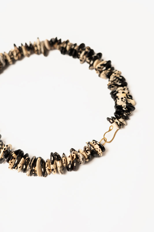 Collar Siembra Frijol Dalmata